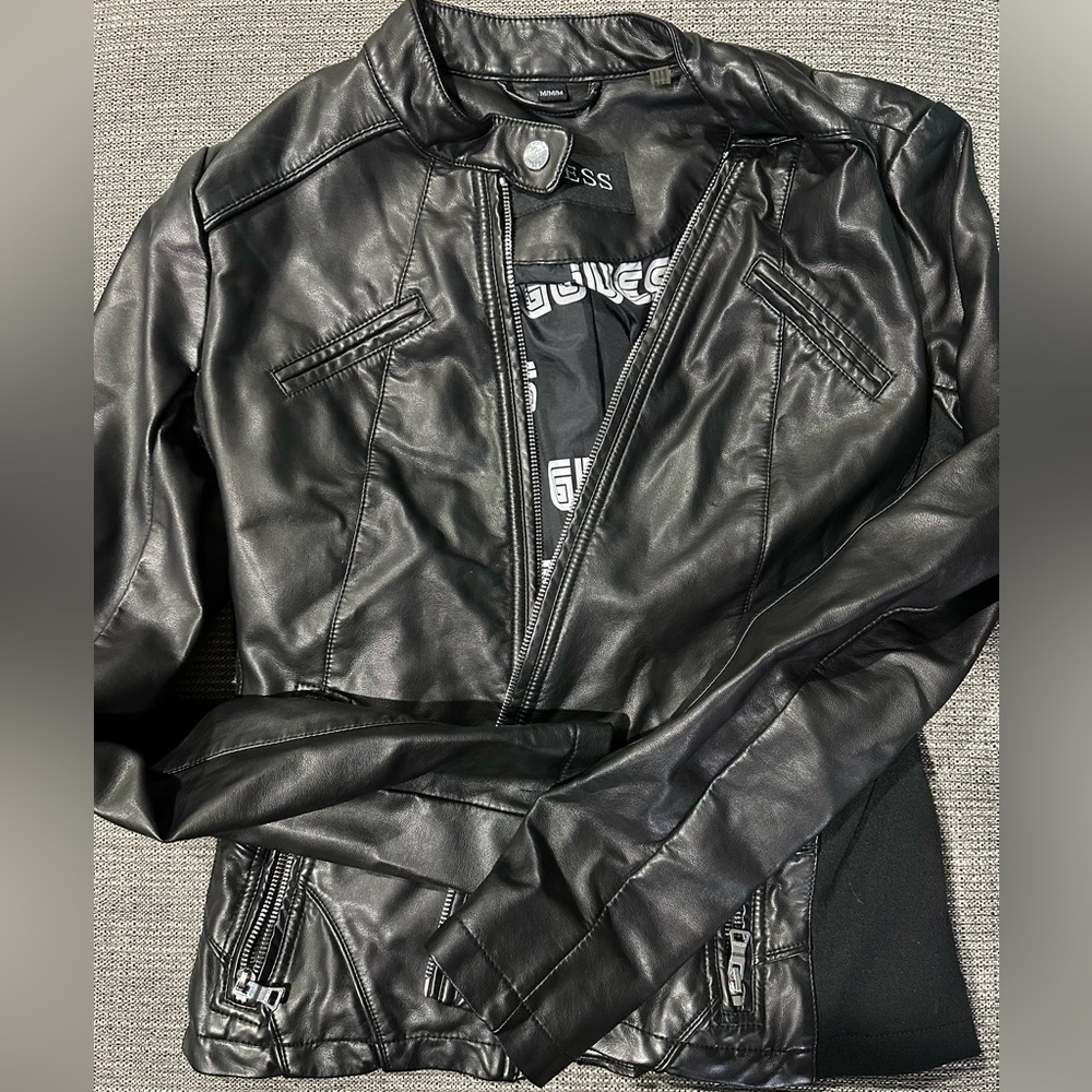 GUESS leather jacket size Medium